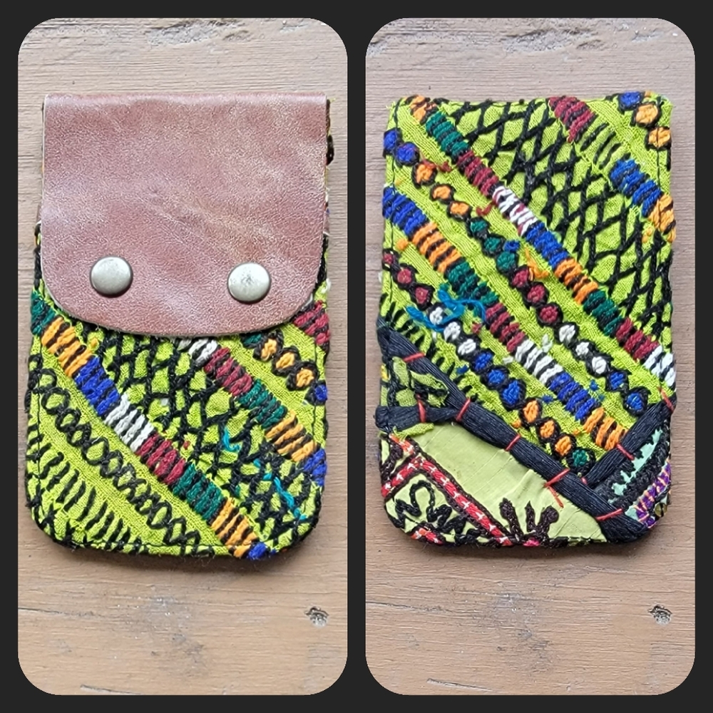 🍳🧠 Free People Boho Embroidered Repurposed vtg banjara hippie Wallet card case